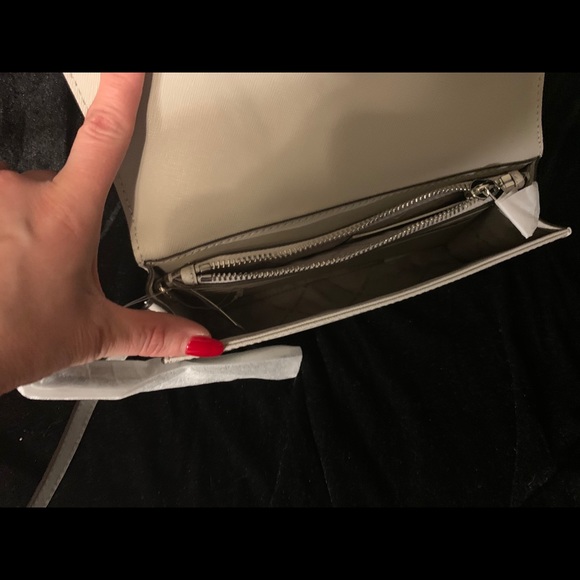 Leather clutch - Picture 3 of 5